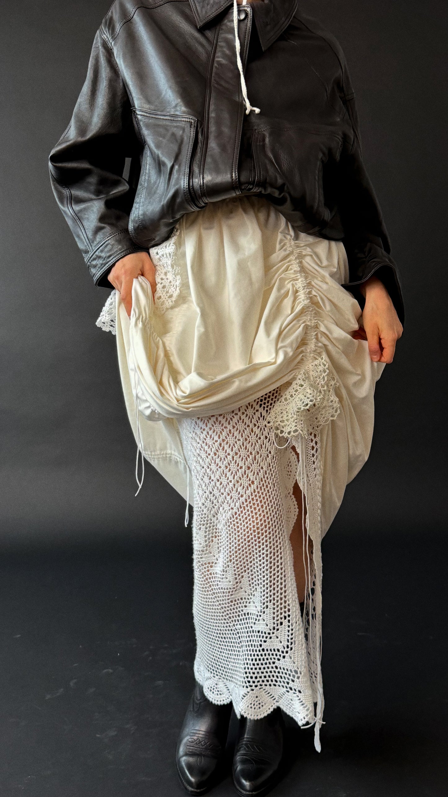 MILEU skirt [Pre-Order]