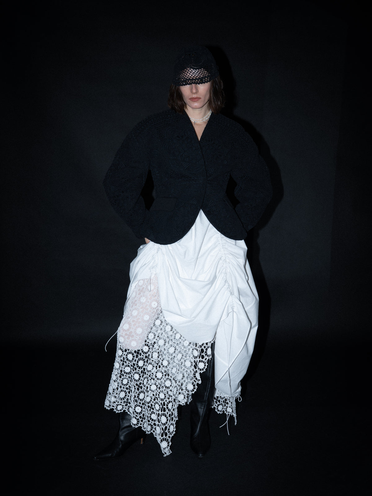 Sculpted lace blazer [Pre-Order]