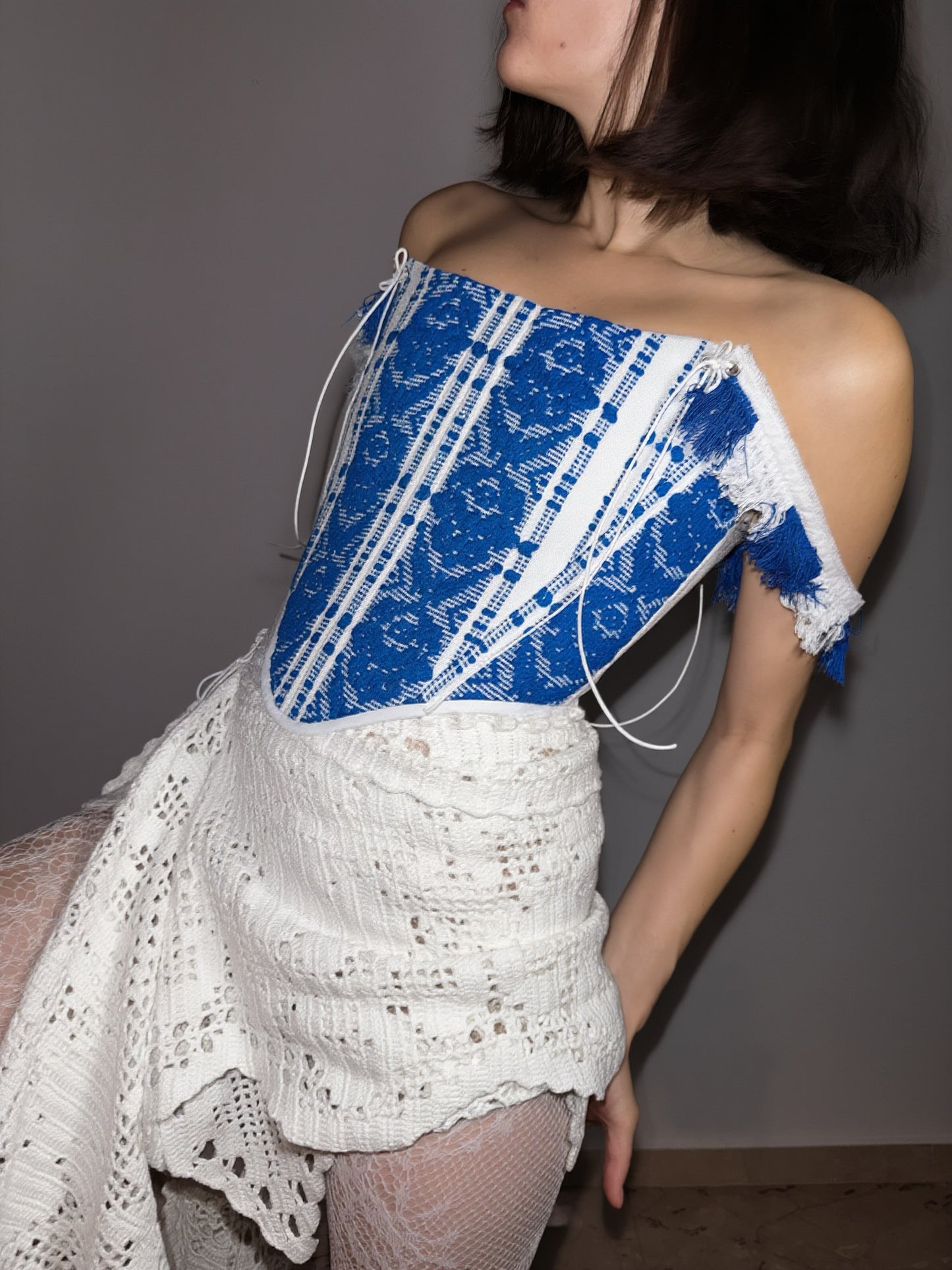Romanian handwoven folk corset, M